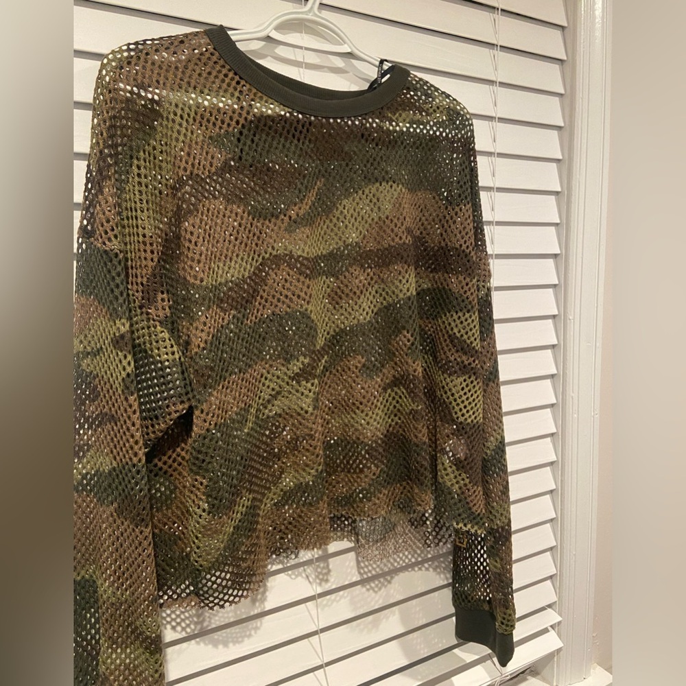 NWOT Mesh Camo Crop Top